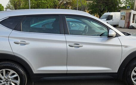 Hyundai Tucson III, 2018 год, 2 340 000 рублей, 8 фотография