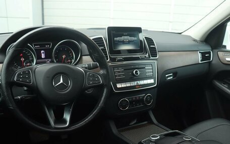 Mercedes-Benz GLE, 2017 год, 3 755 000 рублей, 6 фотография