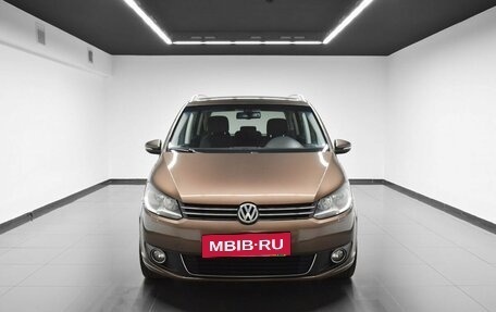 Volkswagen Touran III, 2012 год, 1 395 000 рублей, 3 фотография