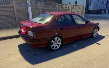 BMW 3 серия, 1993 год, 280 000 рублей, 3 фотография