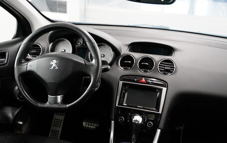 Peugeot 308 II, 2011 год, 699 000 рублей, 13 фотография