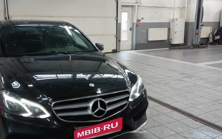 Mercedes-Benz E-Класс, 2013 год, 1 971 000 рублей, 2 фотография