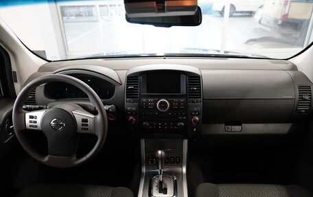 Nissan Pathfinder, 2012 год, 1 900 000 рублей, 11 фотография