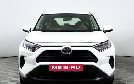 Toyota RAV4, 2022 год, 4 250 000 рублей, 2 фотография