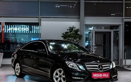 Mercedes-Benz E-Класс, 2012 год, 1 939 000 рублей, 2 фотография