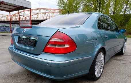 Mercedes-Benz E-Класс, 2004 год, 1 200 000 рублей, 13 фотография