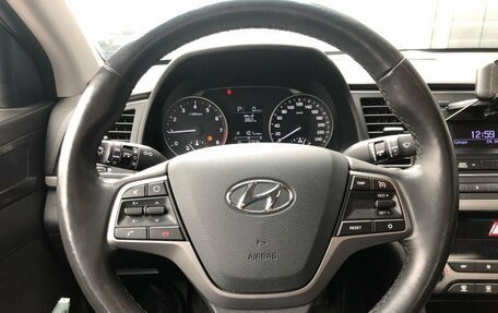 Hyundai Elantra VI рестайлинг, 2018 год, 1 599 000 рублей, 8 фотография