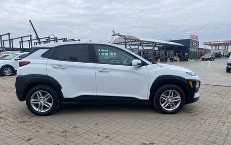 Hyundai Kona I, 2018 год, 1 900 000 рублей, 4 фотография