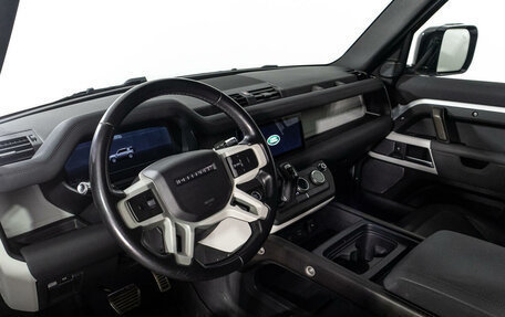 Land Rover Defender II, 2020 год, 7 000 000 рублей, 19 фотография