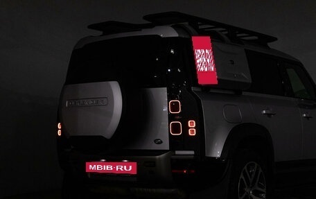Land Rover Defender II, 2020 год, 7 000 000 рублей, 10 фотография