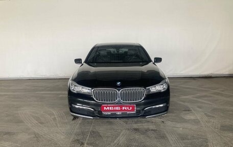 BMW 7 серия, 2017 год, 3 650 000 рублей, 8 фотография