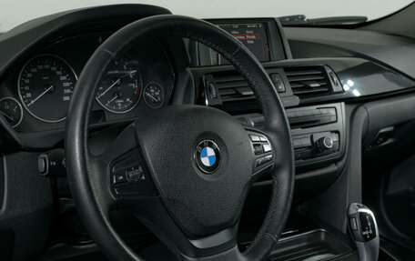 BMW 3 серия, 2014 год, 1 800 000 рублей, 14 фотография