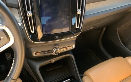 Volvo XC40 I, 2019 год, 2 650 000 рублей, 8 фотография