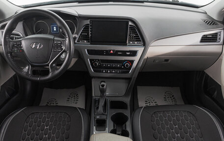 Hyundai Sonata VII, 2015 год, 1 799 000 рублей, 8 фотография