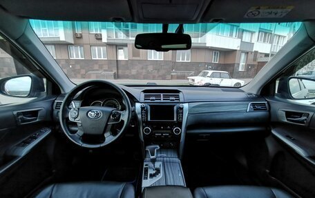 Toyota Camry, 2013 год, 1 890 000 рублей, 16 фотография
