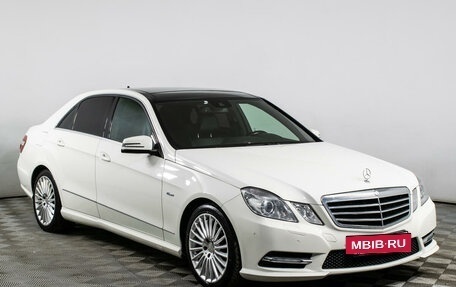 Mercedes-Benz E-Класс, 2012 год, 1 950 000 рублей, 3 фотография