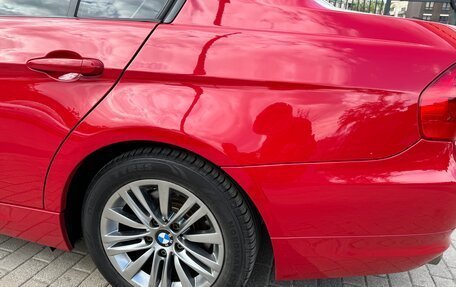 BMW 3 серия, 2011 год, 1 350 000 рублей, 21 фотография