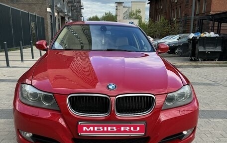 BMW 3 серия, 2011 год, 1 350 000 рублей, 15 фотография