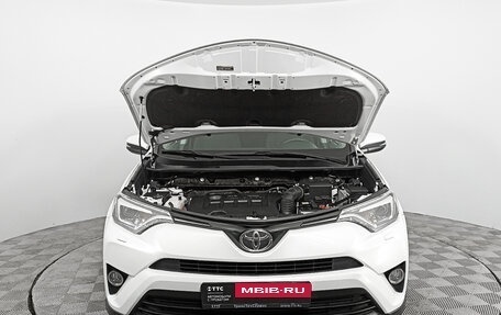 Toyota RAV4, 2019 год, 3 336 000 рублей, 9 фотография