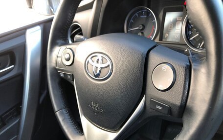 Toyota Auris II, 2013 год, 1 337 700 рублей, 21 фотография