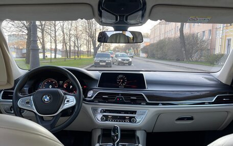 BMW 7 серия, 2016 год, 5 500 000 рублей, 10 фотография