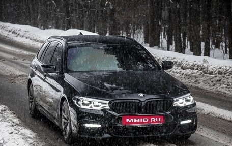 BMW 5 серия, 2018 год, 3 500 000 рублей, 9 фотография