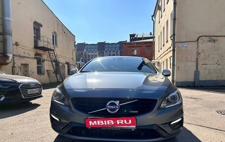 Volvo V60 I, 2018 год, 2 340 000 рублей, 2 фотография