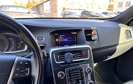 Volvo V60 I, 2018 год, 2 340 000 рублей, 8 фотография