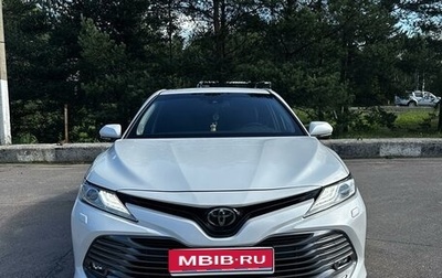 Toyota Camry, 2019 год, 3 100 000 рублей, 1 фотография