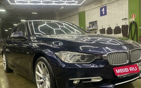 BMW 3 серия, 2011 год, 1 900 000 рублей, 3 фотография