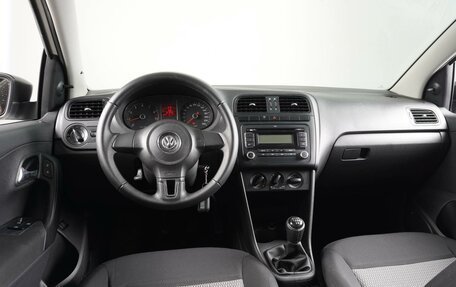 Volkswagen Polo VI (EU Market), 2012 год, 949 000 рублей, 6 фотография