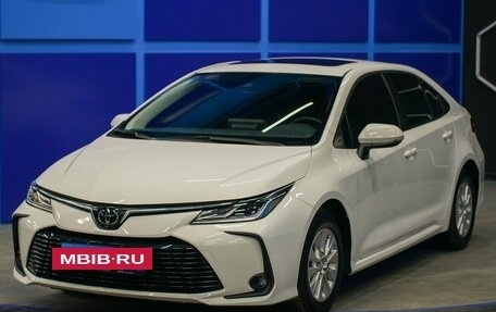 Toyota Corolla, 2022 год, 2 710 000 рублей, 2 фотография