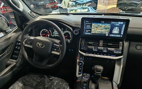 Toyota Land Cruiser, 2024 год, 18 000 000 рублей, 19 фотография
