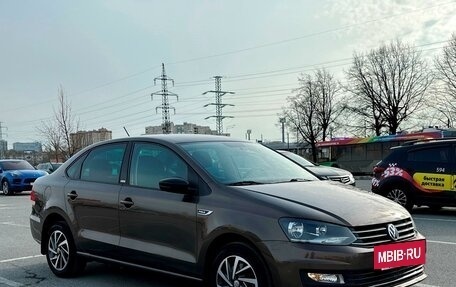Volkswagen Polo VI (EU Market), 2017 год, 1 650 000 рублей, 3 фотография