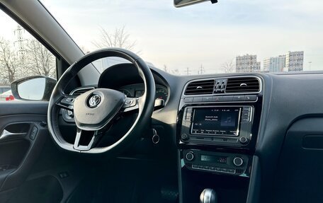 Volkswagen Polo VI (EU Market), 2017 год, 1 650 000 рублей, 15 фотография