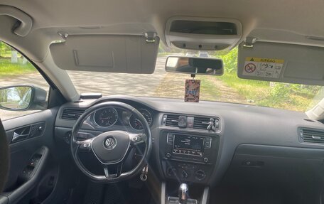 Volkswagen Jetta VI, 2015 год, 1 350 000 рублей, 6 фотография