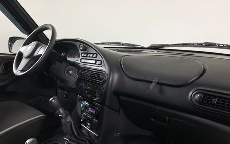 Chevrolet Niva I рестайлинг, 2018 год, 812 000 рублей, 14 фотография