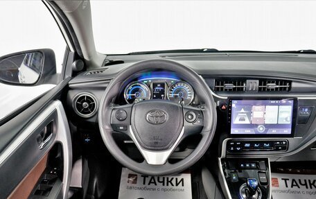 Toyota Corolla, 2019 год, 1 870 000 рублей, 7 фотография