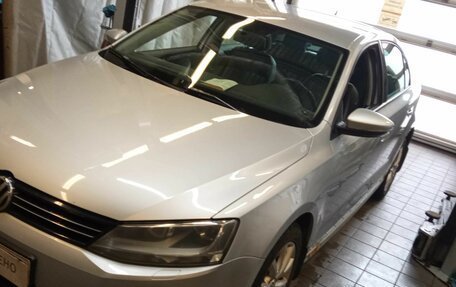 Volkswagen Jetta VI, 2012 год, 809 000 рублей, 1 фотография