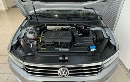 Volkswagen Passat B8 рестайлинг, 2018 год, 2 800 000 рублей, 7 фотография