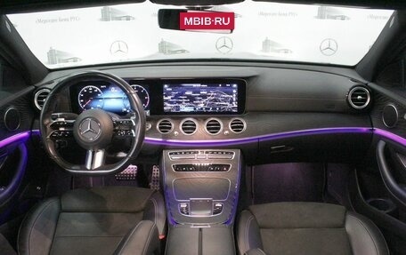 Mercedes-Benz E-Класс, 2020 год, 5 200 000 рублей, 5 фотография
