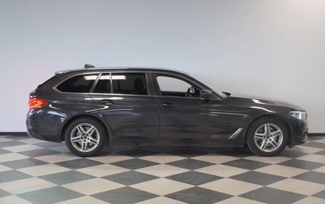 BMW 5 серия, 2018 год, 3 590 000 рублей, 4 фотография