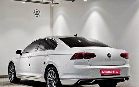 Volkswagen Passat B8 рестайлинг, 2021 год, 2 300 100 рублей, 3 фотография