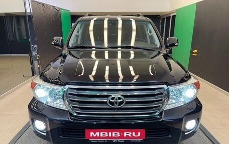 Toyota Land Cruiser 200, 2014 год, 4 500 000 рублей, 2 фотография