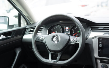 Volkswagen Passat B8 рестайлинг, 2018 год, 1 989 000 рублей, 2 фотография
