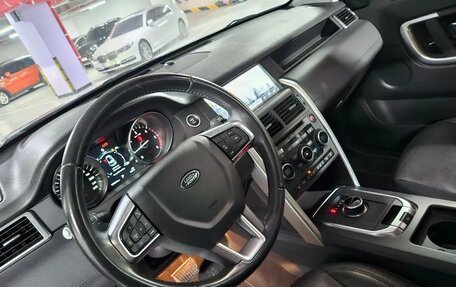 Land Rover Discovery Sport I рестайлинг, 2019 год, 2 100 000 рублей, 3 фотография