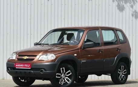 Chevrolet Niva I рестайлинг, 2018 год, 999 000 рублей, 1 фотография