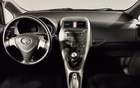 Toyota Auris II, 2007 год, 699 000 рублей, 13 фотография