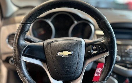Chevrolet Cruze II, 2011 год, 655 000 рублей, 9 фотография