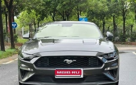 Ford Mustang VI рестайлинг, 2020 год, 3 450 000 рублей, 5 фотография